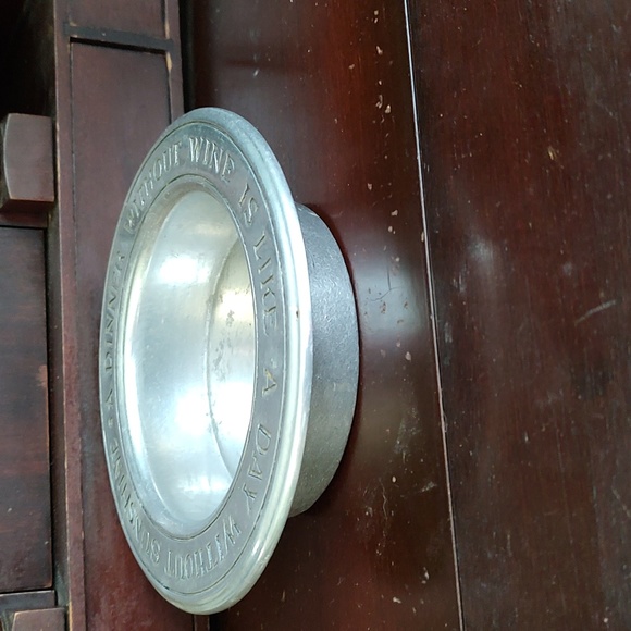 Pewter Wine Bottle Dish/Coaster Table Setting Wilton Columbia USA - Picture 3 of 9